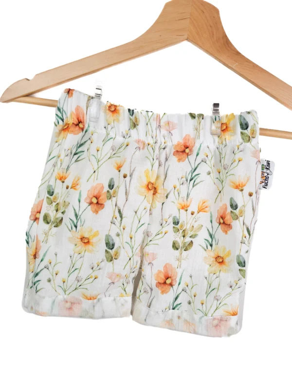 Kurze Shorts Musselin Sommerblumen pastell