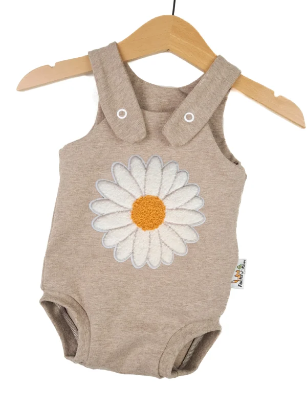 Sommerstrampler Gänseblümchen-Patch sand