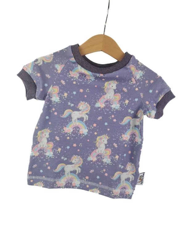 T-Shirt Einhörner flieder
