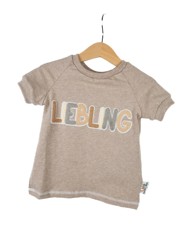 T-Shirt Liebling-Patch