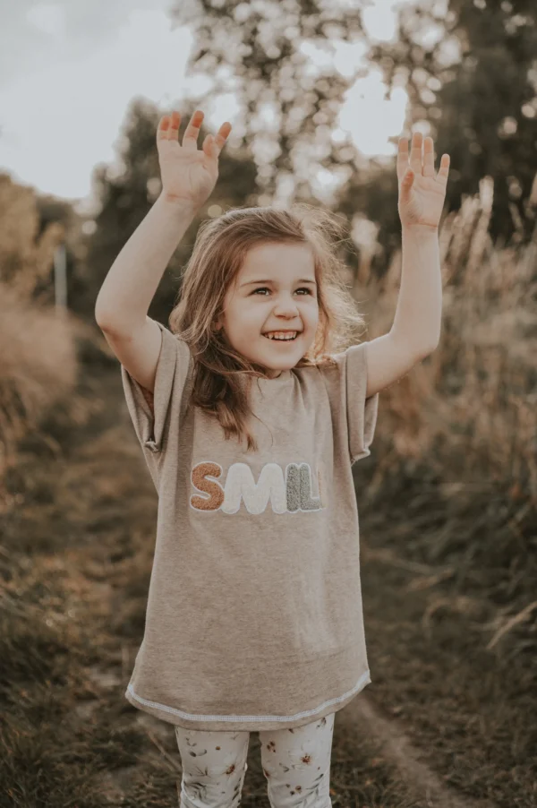 Shirty Smile-Patch sand – Bild 2