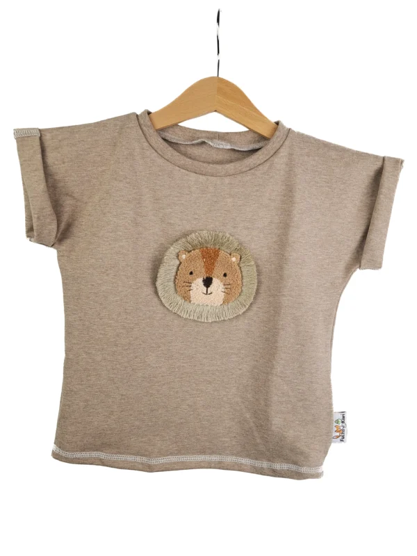 Shirty Löwenliebling-Patch sand