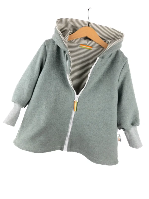 Walkmantel mint mit Streifen salbei