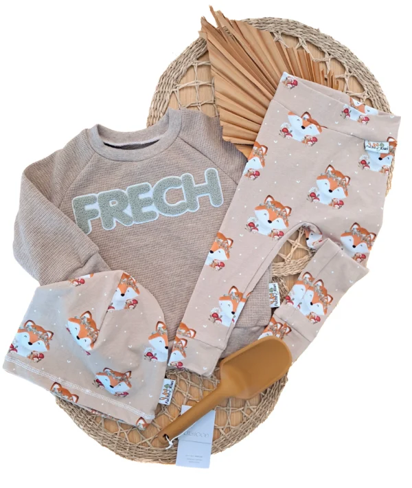 Frech-Patch Outfit